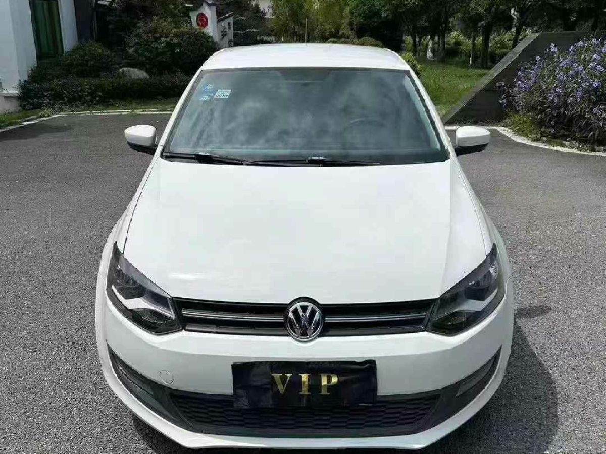 大眾 朗逸  2013款 1.4TSI DSG豪華導(dǎo)航版圖片