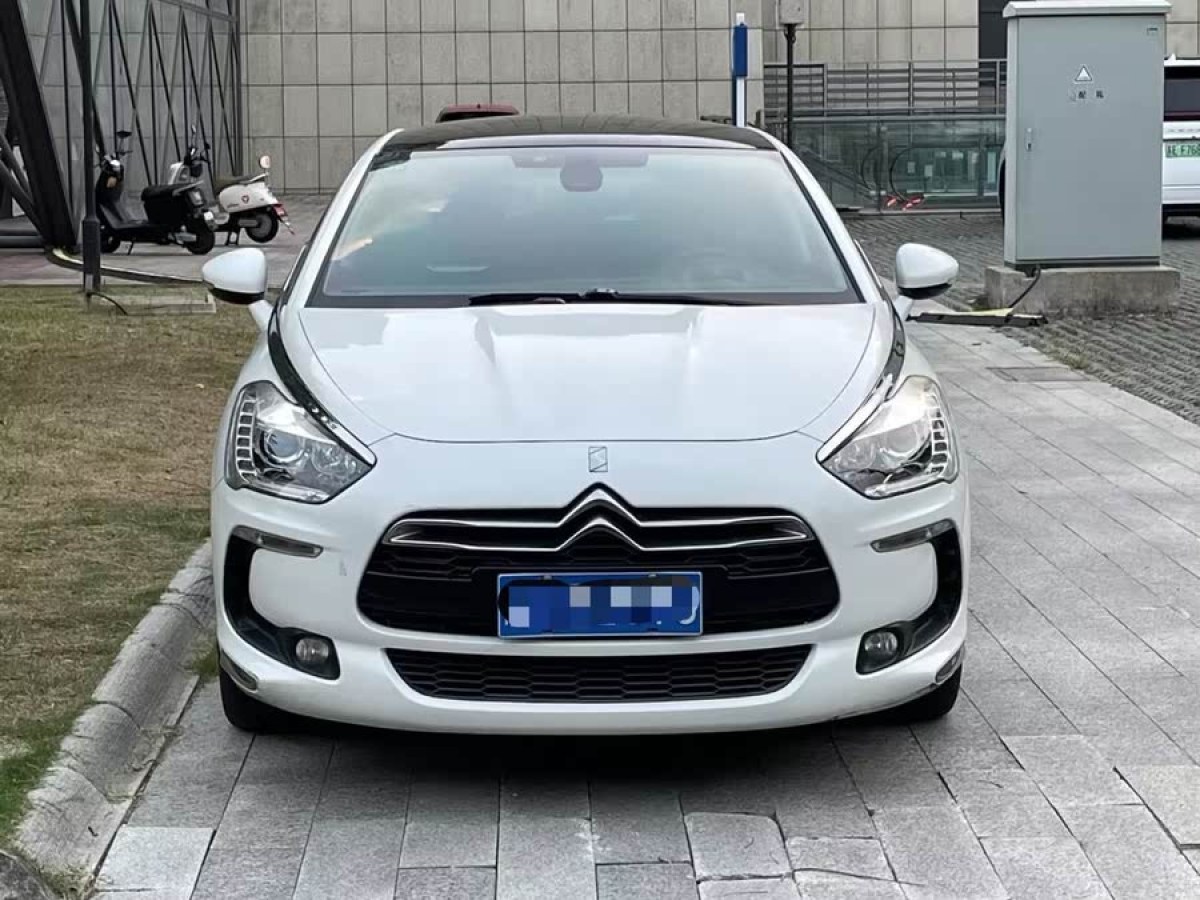 DS DS 5  2015款 1.6T 豪華版THP160圖片