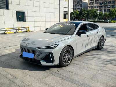 2022年8月 長(zhǎng)安 長(zhǎng)安UNI-V 1.5T 尊貴型圖片