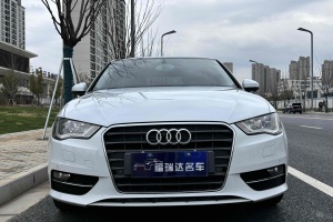 奧迪A3 奧迪 Sportback 35 TFSI 自動(dòng)時(shí)尚型