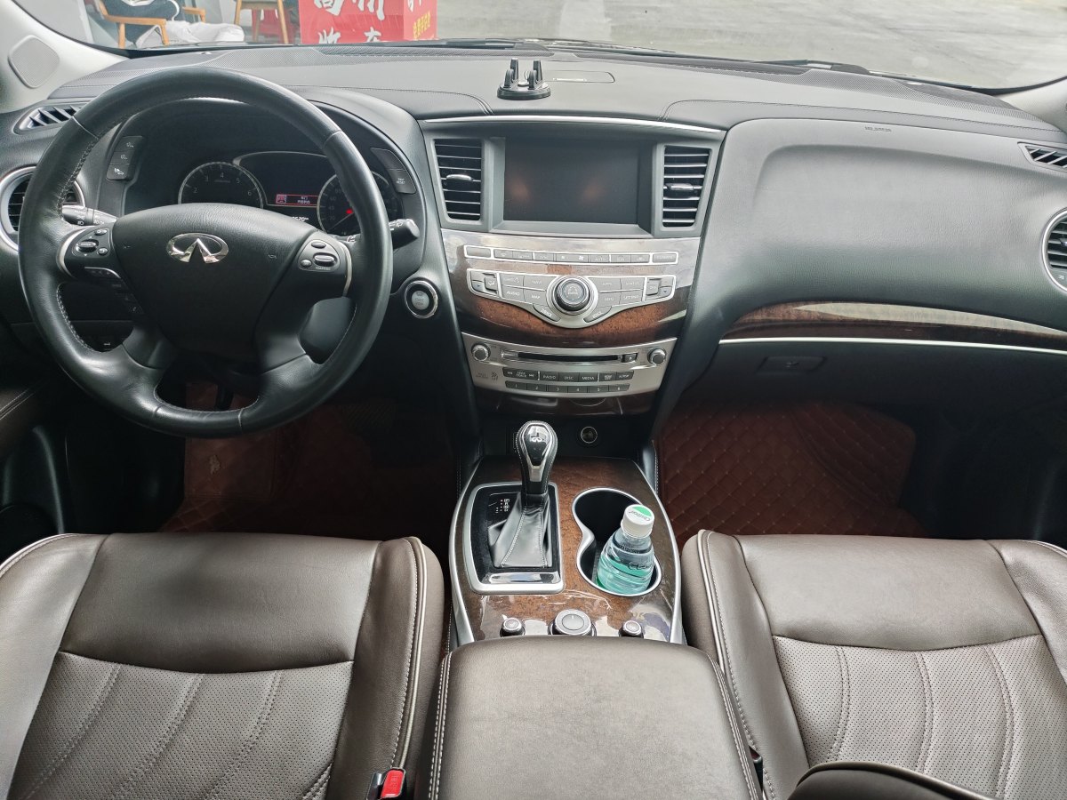 英菲尼迪 QX60  2020款 2.5 S/C Hybrid 兩驅(qū)卓越版 國(guó)VI圖片