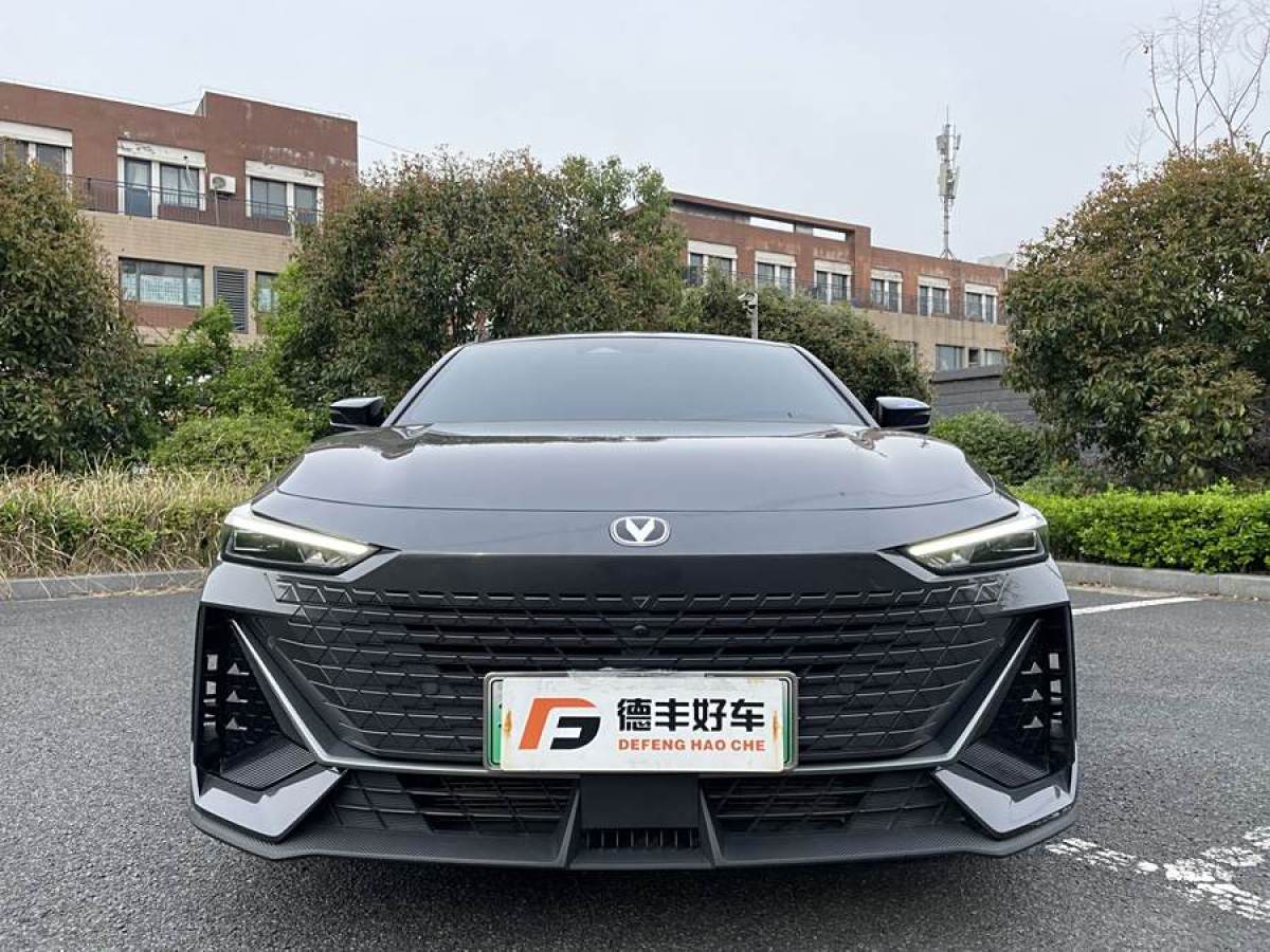 長安 長安UNI-V 智電iDD  2023款 智電iDD 1.5T 113km智酷型圖片