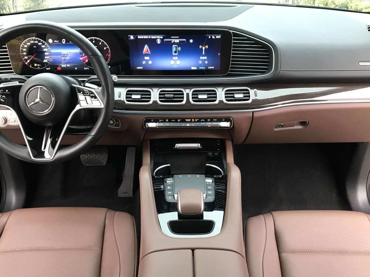 奔馳 奔馳GLE  2024款 GLE 350 4MATIC 時(shí)尚型圖片