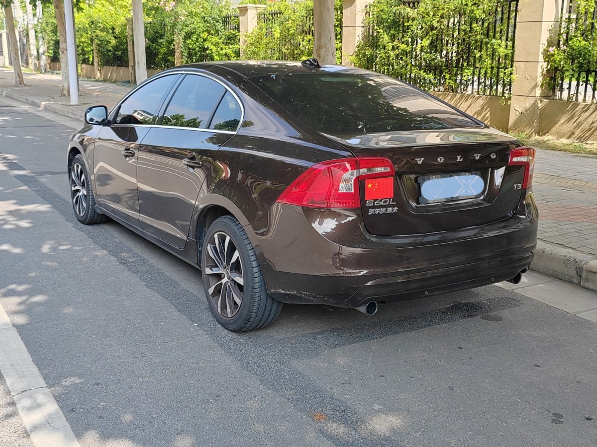 沃尔沃 S60L  2018款 T3 智进进取版图片