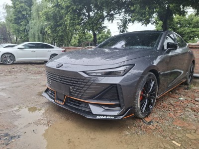 2023年9月 長(zhǎng)安 長(zhǎng)安UNI-V 1.5T 運(yùn)動(dòng)版圖片