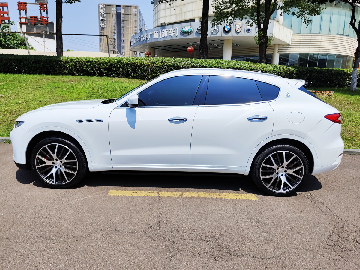 2018年9月瑪莎拉蒂 Levante  2016款 3.0T Levante