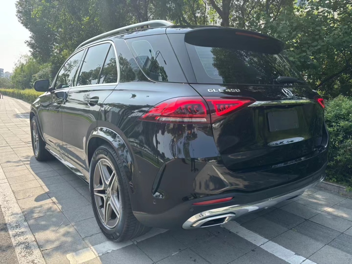 2021年9月奔馳 奔馳GLE  2021款 GLE 450 4MATIC 動(dòng)感型