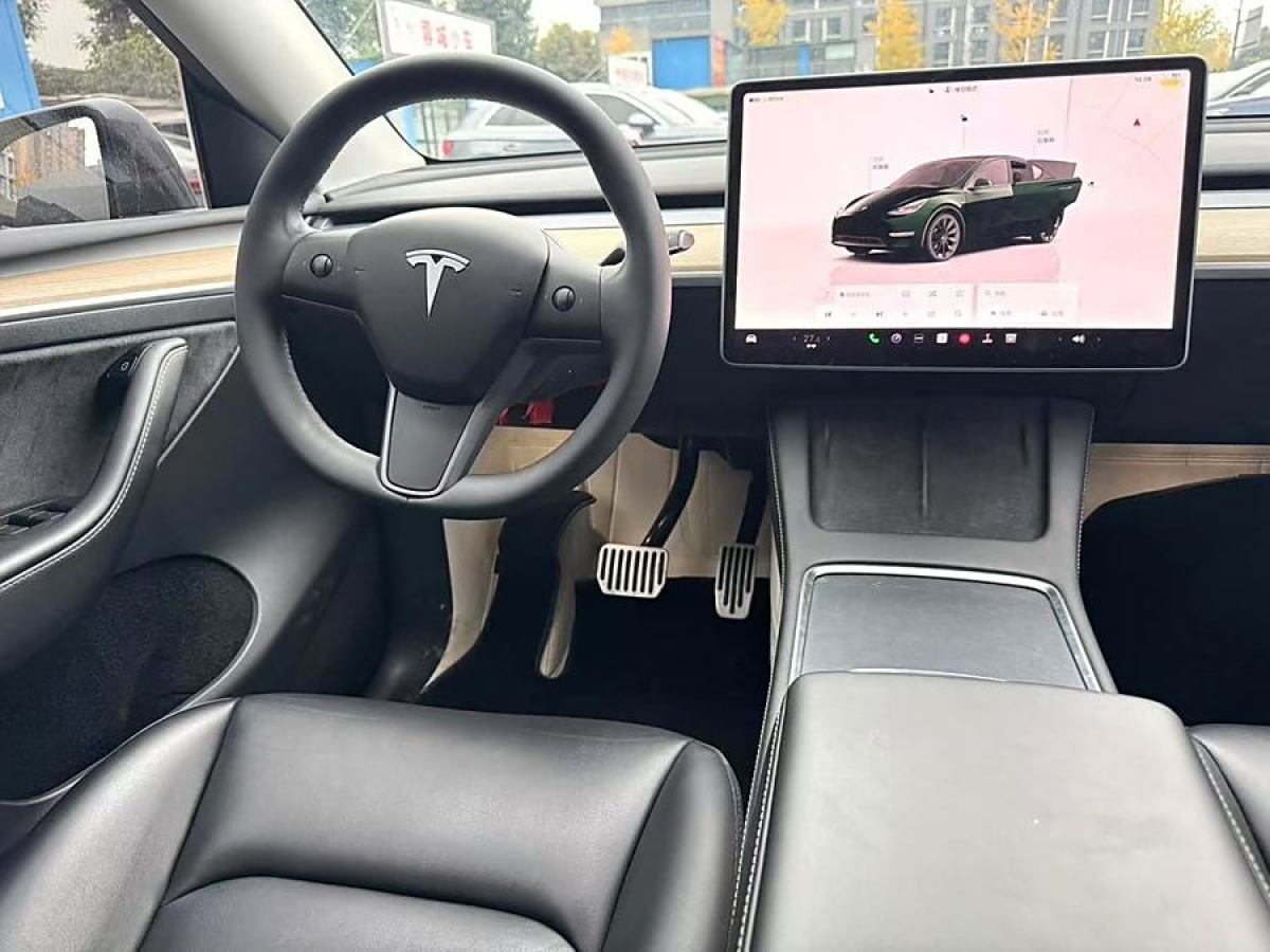 特斯拉 Model 3  2022款 后輪驅(qū)動版圖片