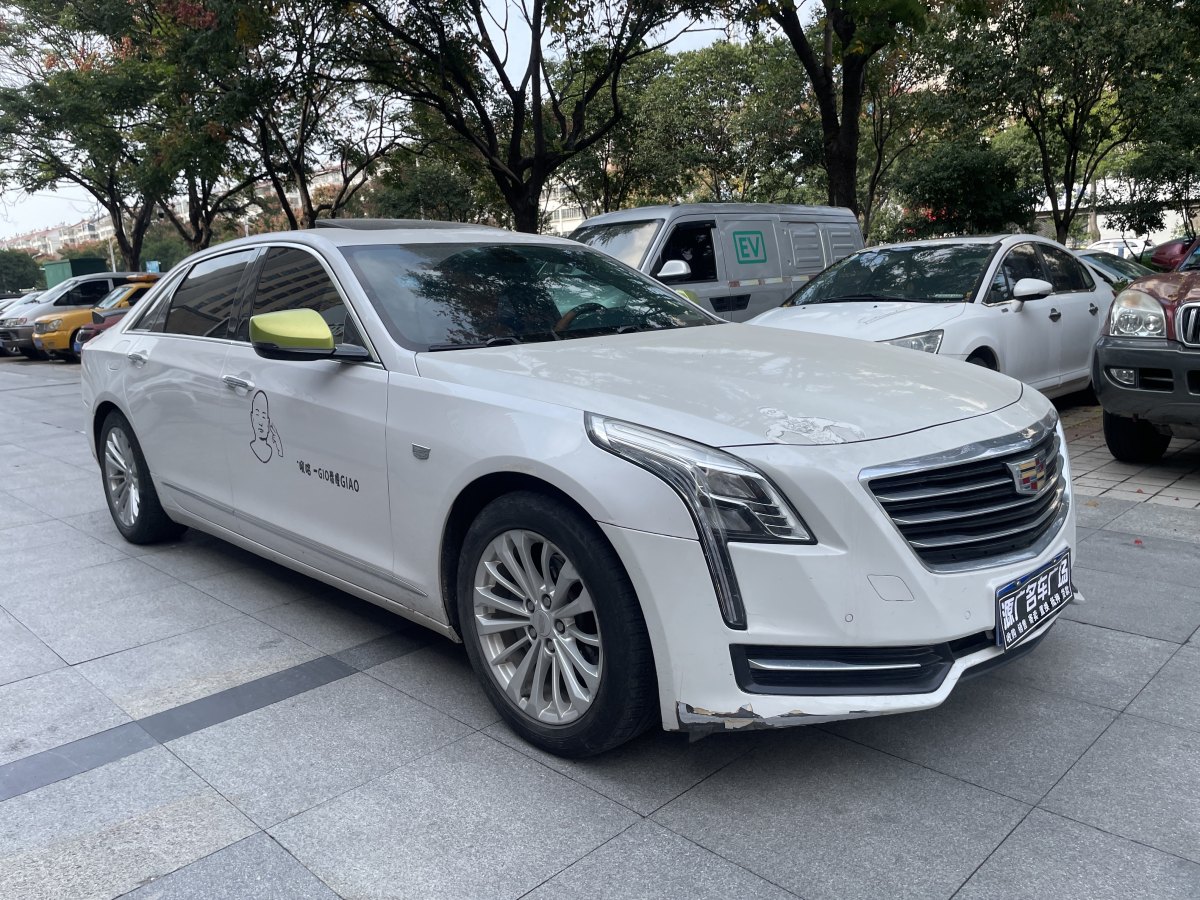 凱迪拉克 CT6  2017款 28T 時(shí)尚型圖片