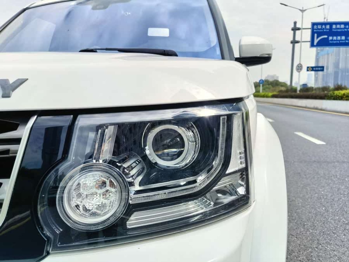 路虎 發(fā)現(xiàn)  2016款 3.0 V6 SC HSE圖片
