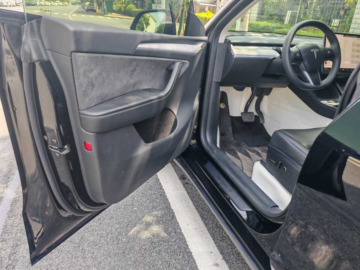 特斯拉 Model Y  2023款 長續(xù)航全輪驅(qū)動版圖片