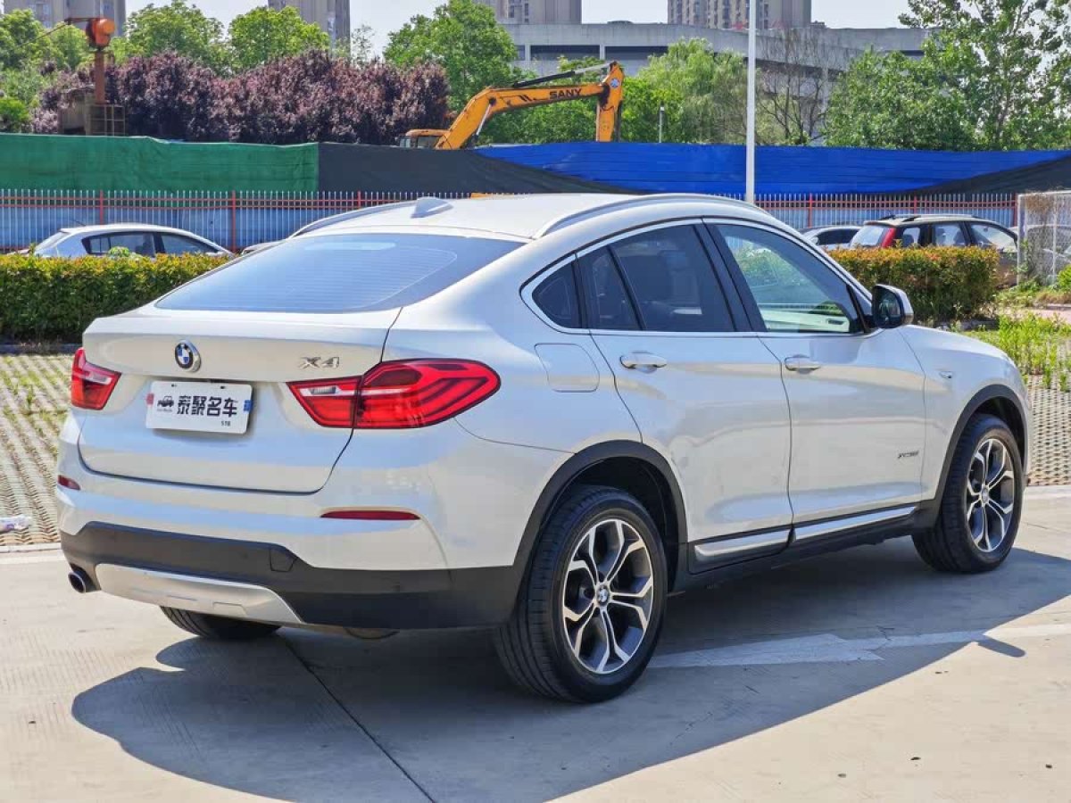 寶馬 寶馬X4  2014款 xDrive20i X設(shè)計套裝圖片