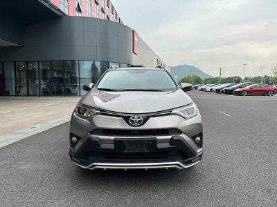 2018年9月 豐田 RAV4榮放 2.0L CVT兩驅(qū)風尚X版圖片