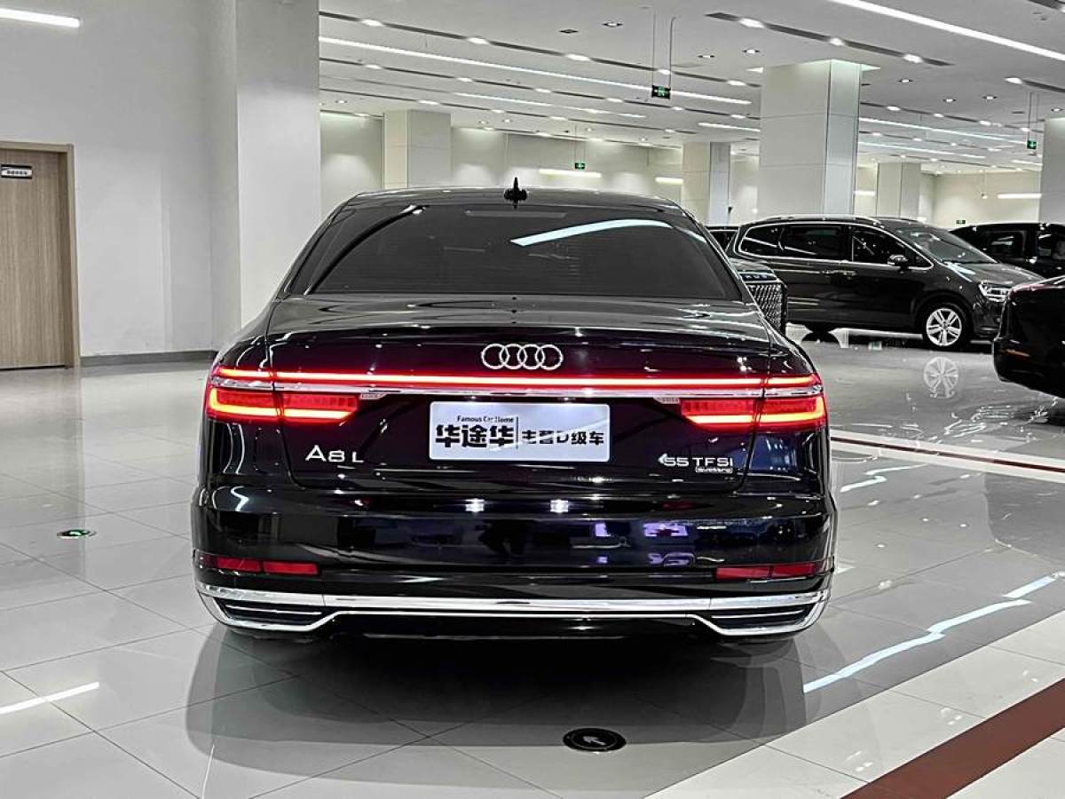 2018年8月奧迪 奧迪A8  2018款 A8L 55 TFSI quattro投放版精英型