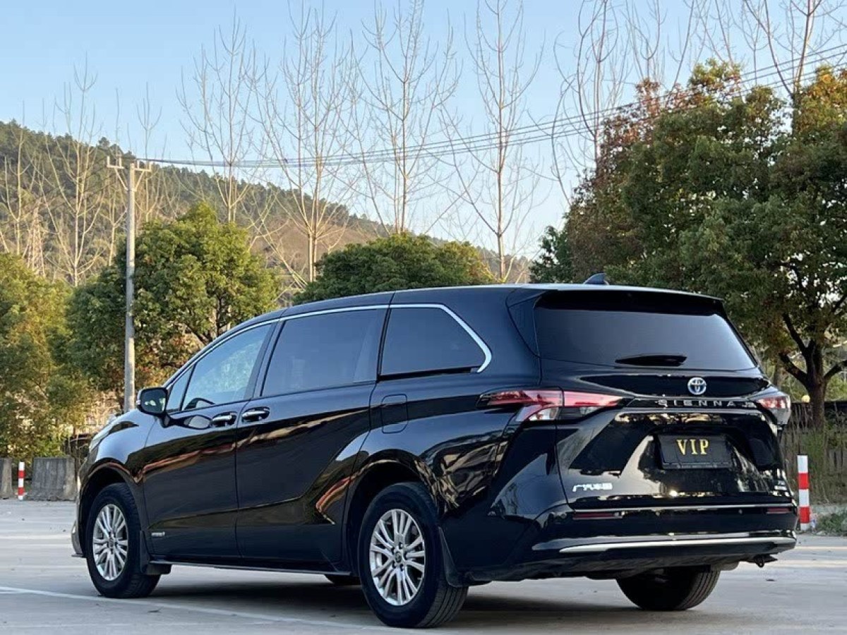 豐田 賽那SIENNA  2021款 2.5L混動 豪華版圖片