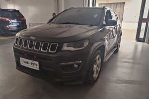 指南者 Jeep  220T 自動(dòng)臻享版