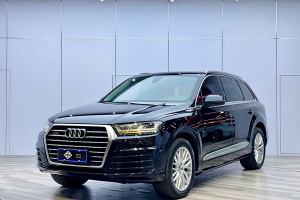 奥迪Q7 奥迪 45 TFSI S line运动型