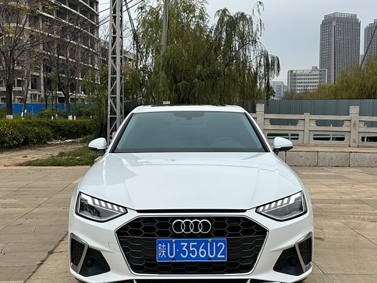 奧迪 奧迪A4L  2022款 40 TFSI 時(shí)尚動(dòng)感型圖片