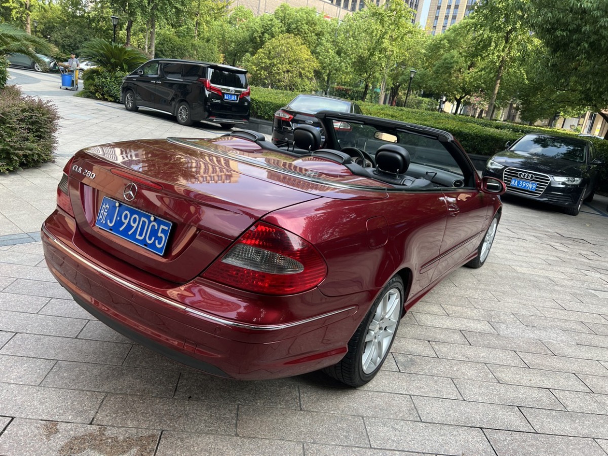 奔馳 奔馳CLK級(jí)  2006款 CLK 280 敞篷跑車圖片