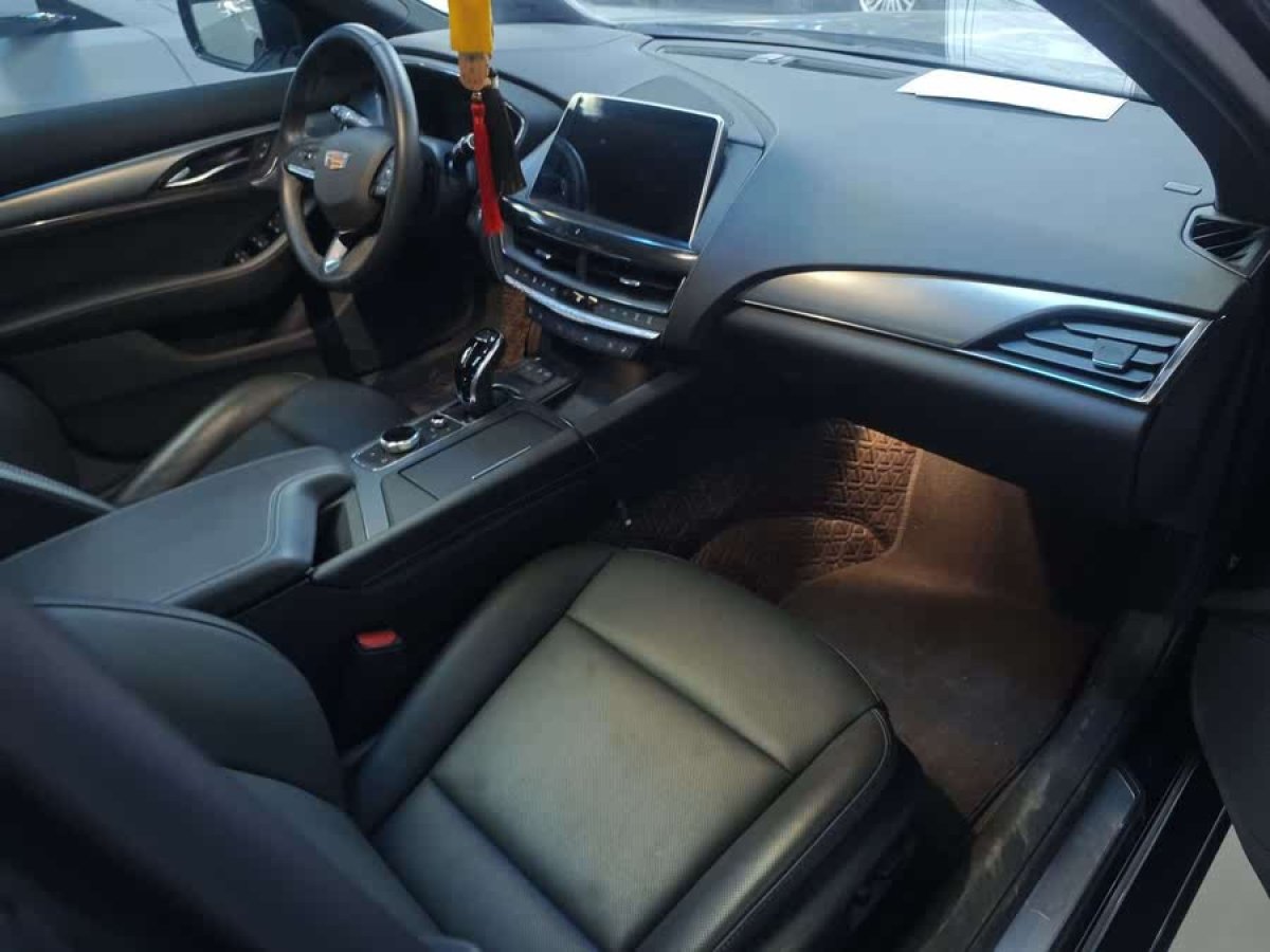 凱迪拉克 CT5  2021款 28T 技術(shù)型圖片