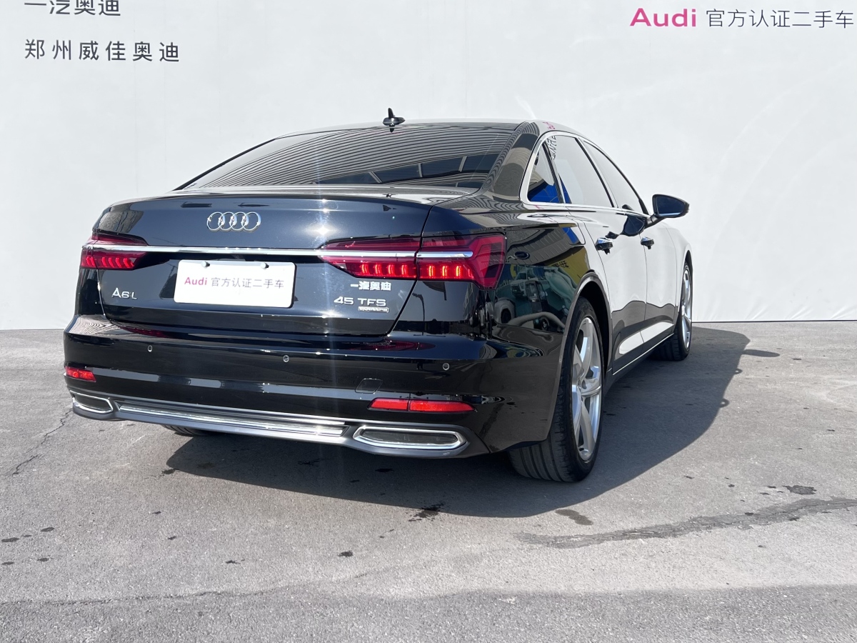 奧迪 奧迪A6L  2021款 45 TFSI quattro 臻選致雅型圖片