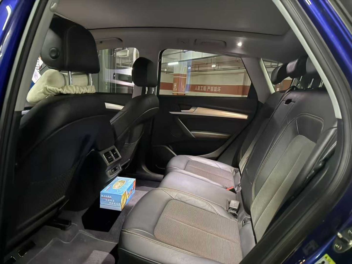 奧迪 奧迪Q3  2019款  35 TFSI 時尚動感型圖片