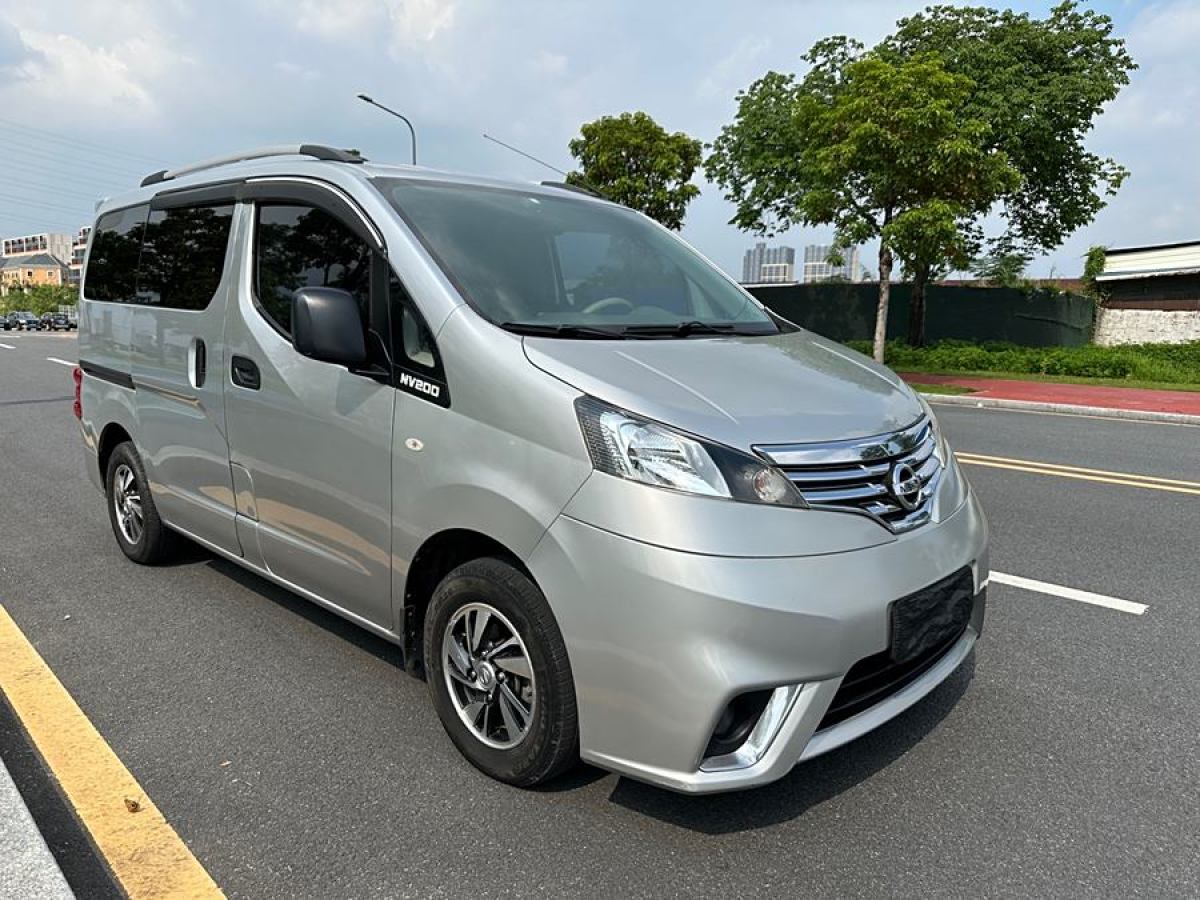 日產(chǎn) NV200  2014款 1.6L CVT豪華型 國IV圖片