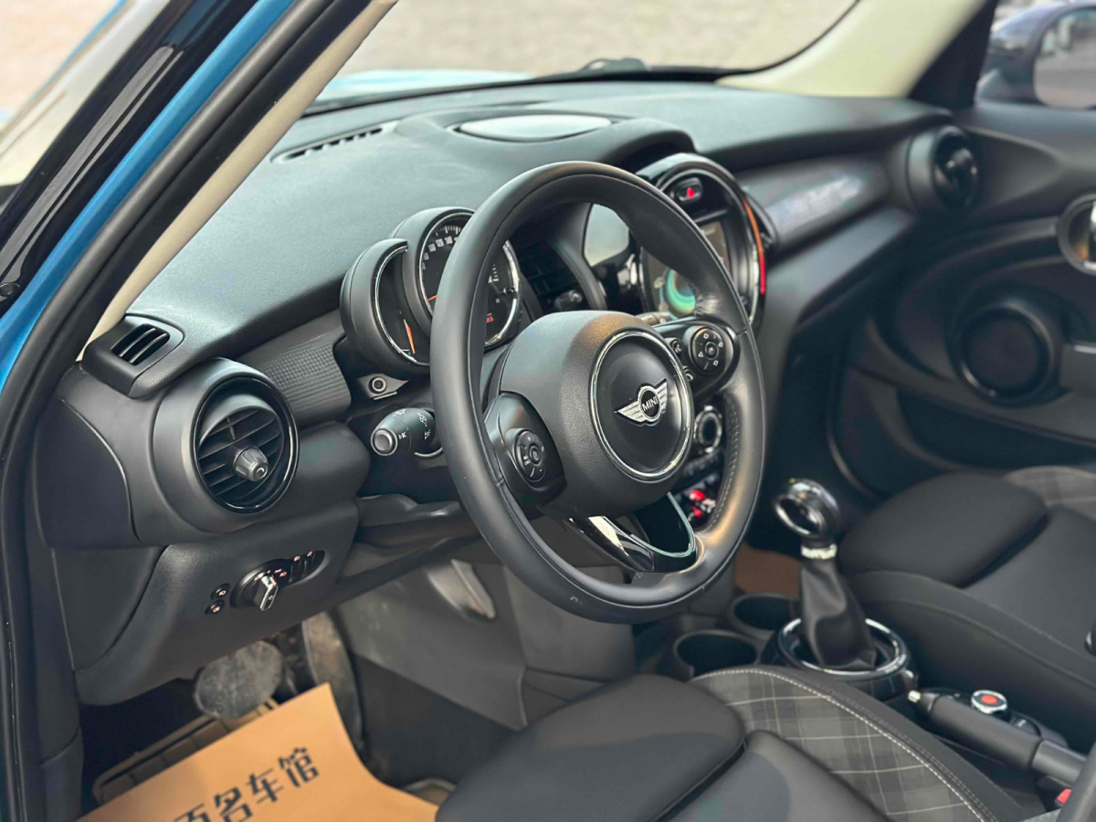 MINI MINI  2016款 1.5T COOPER 五门版图片