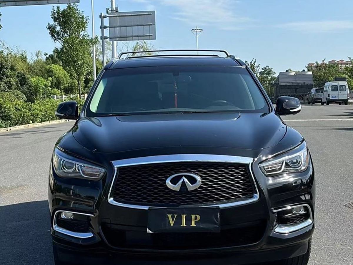 2018年3月英菲尼迪 QX60  2020款 2.5 S/C Hybrid 兩驅(qū)卓越版 國(guó)VI