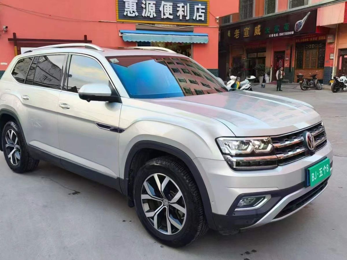 納智捷 優(yōu)6 SUV  2019款 1.6T 新創(chuàng)型圖片