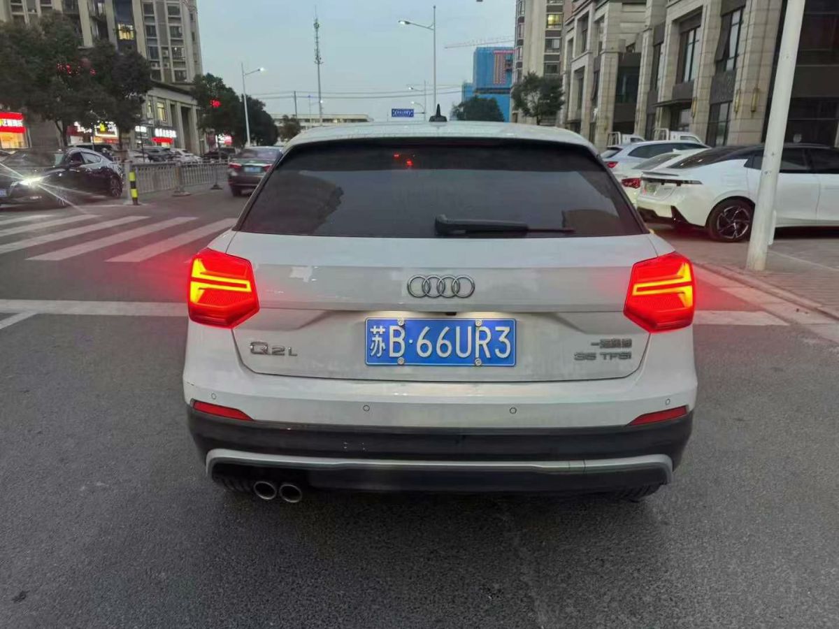 奧迪 奧迪Q2L  2020款 35TFSI 時尚動感型圖片