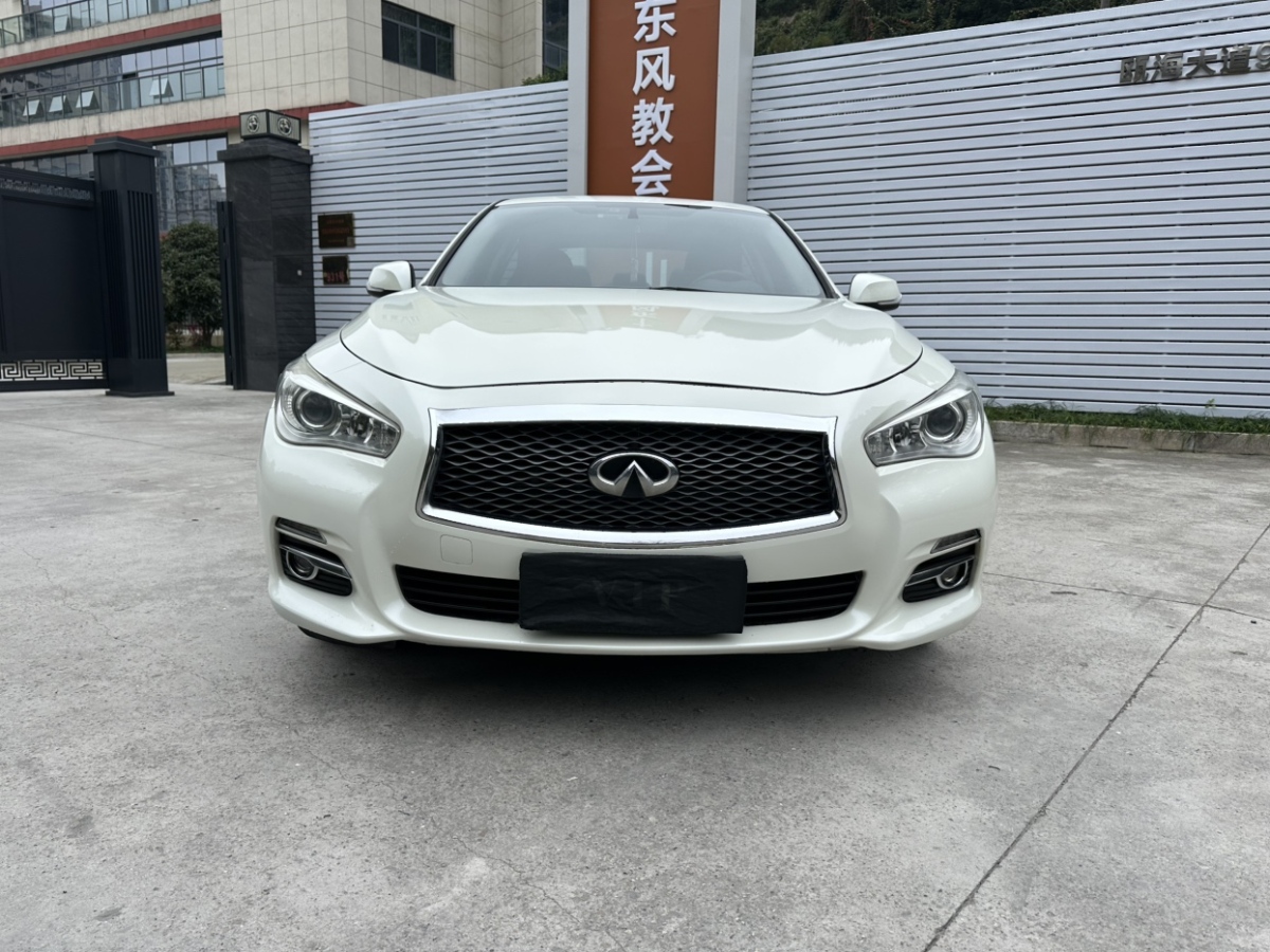 英菲尼迪 Q50L  2016款 2.0T 舒適版圖片