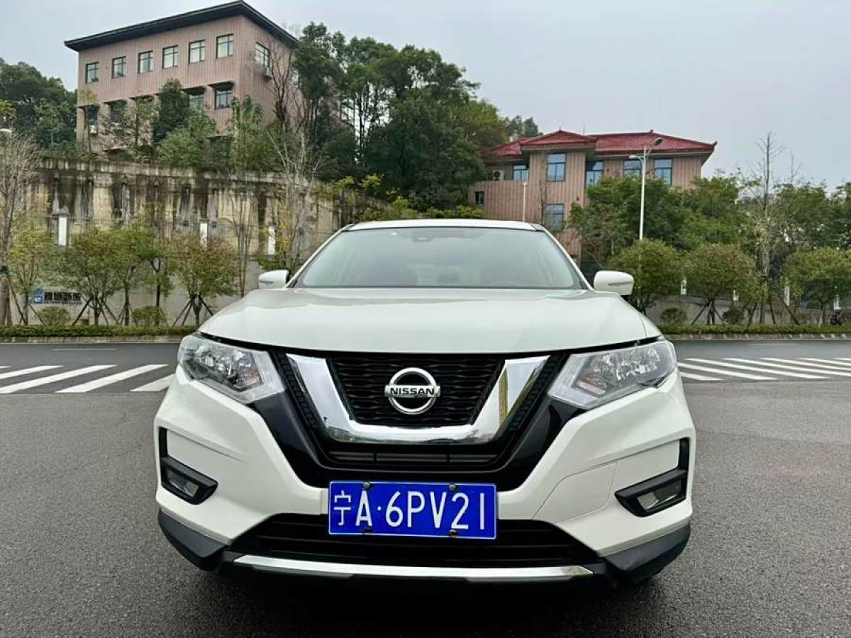 日產(chǎn) 奇駿  2021款 2.0L XE CVT 2WD時(shí)尚版圖片