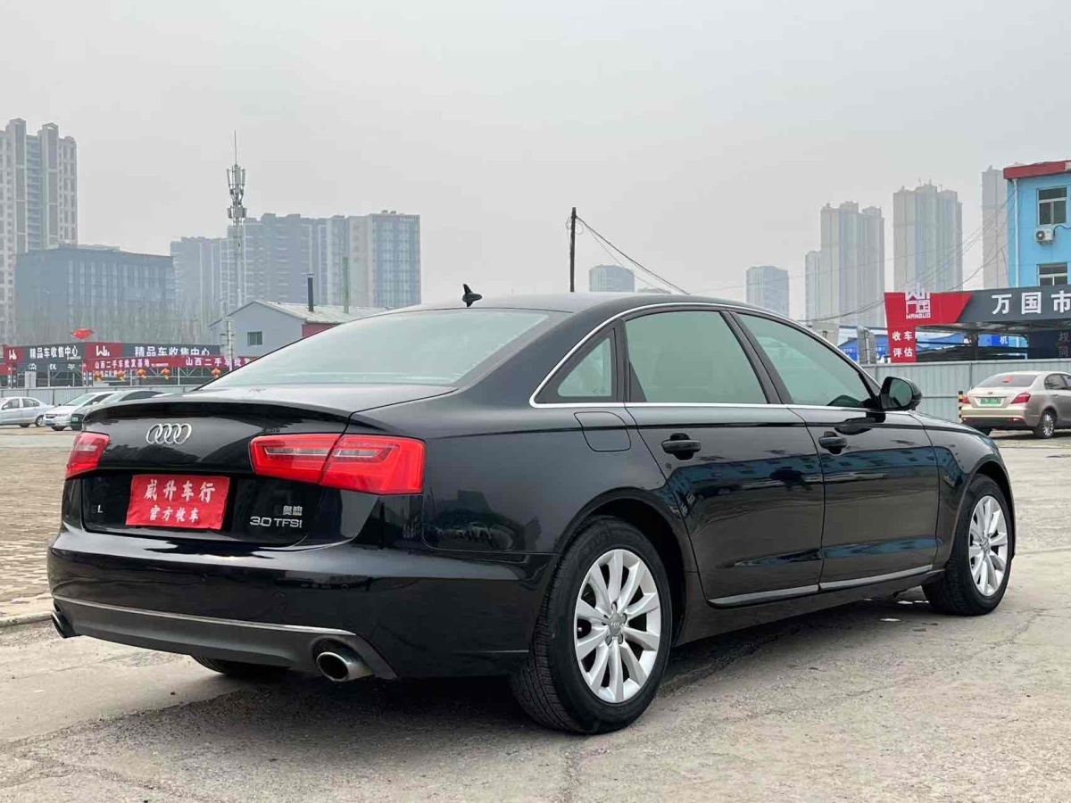 奧迪 奧迪A6L  2012款 TFSI 標(biāo)準(zhǔn)型圖片