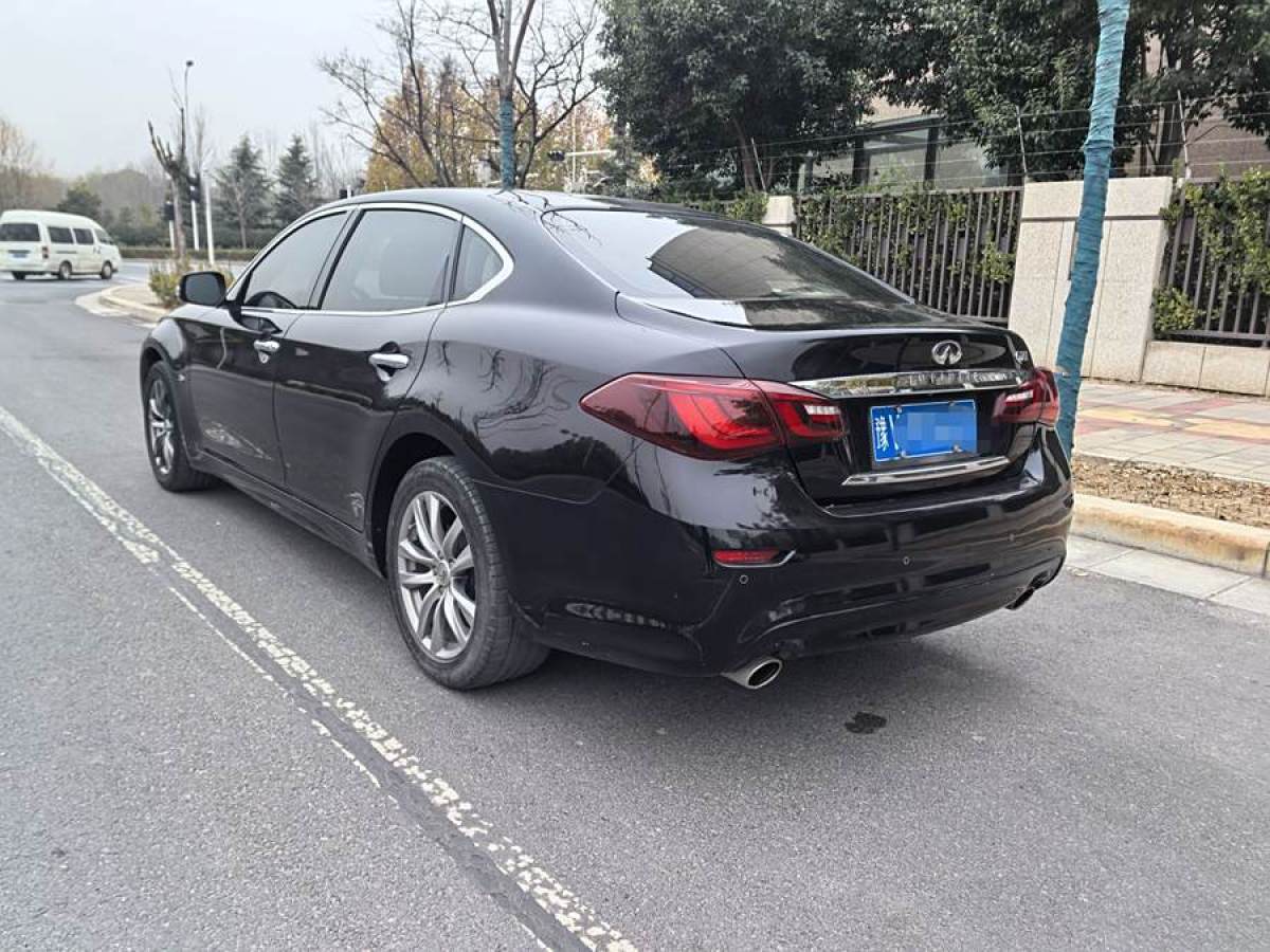 英菲尼迪 Q70  2015款 Q70L 2.5L 精英版圖片