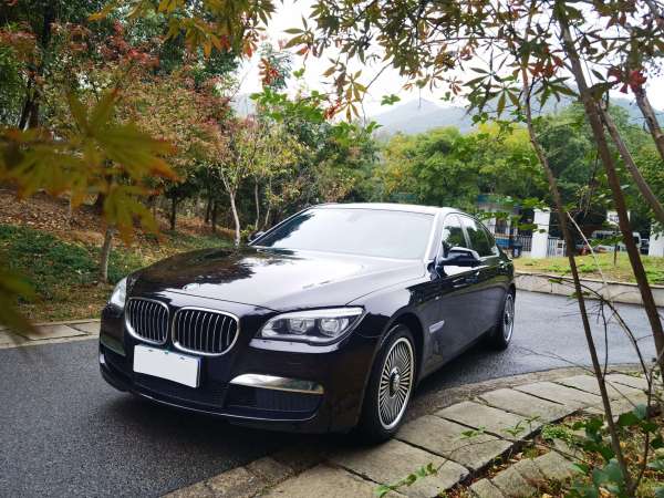 宝马 宝马7系  2013款 740Li xDrive