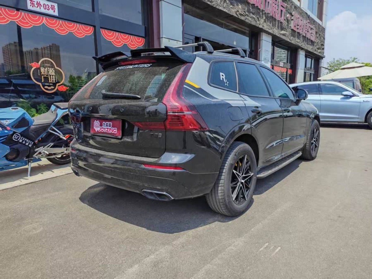 沃爾沃 XC60  2021款 T5 四驅(qū)智逸豪華版圖片