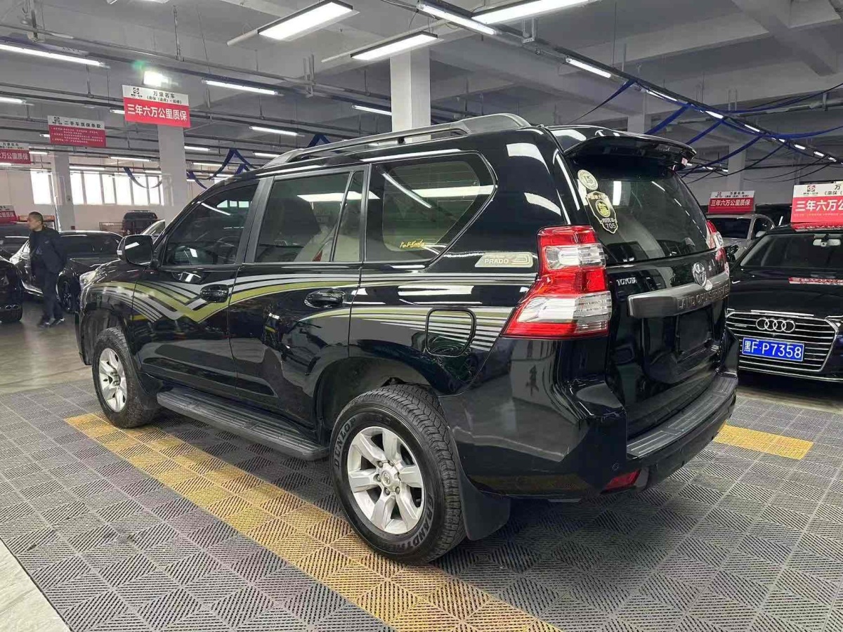 豐田 普拉多  2016款 2.7L 自動(dòng)標(biāo)準(zhǔn)版圖片