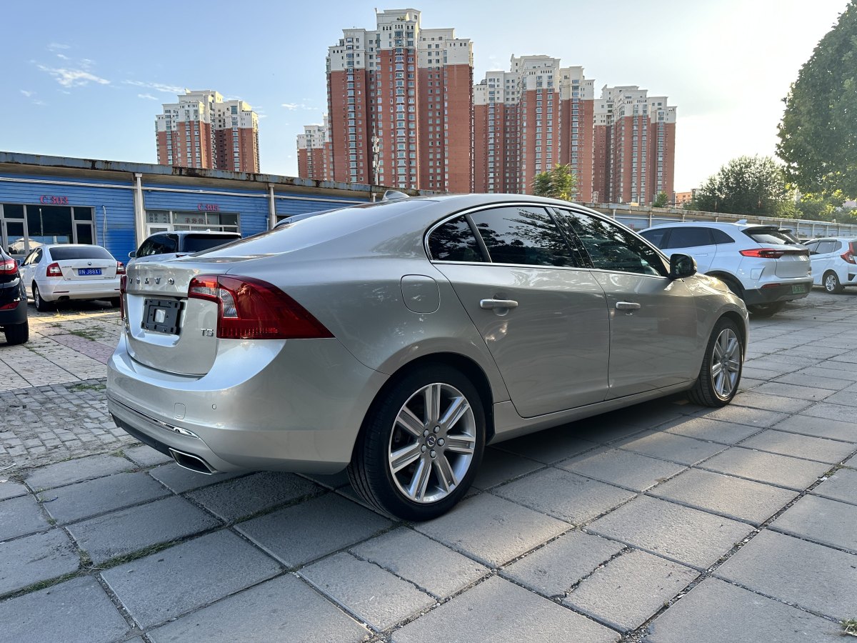 沃爾沃 S60  2017款 L 2.0T T5 智馭版圖片