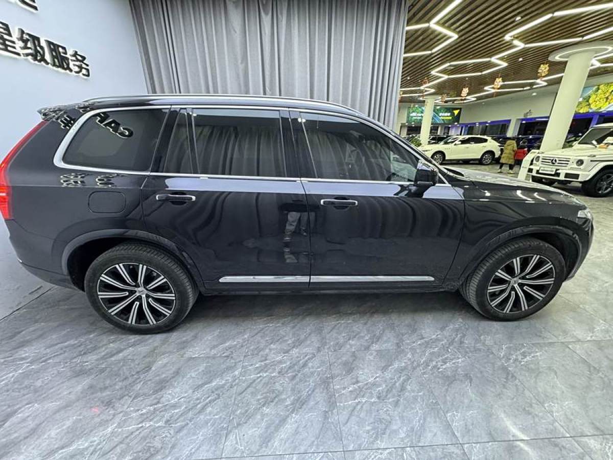 2021年8月沃爾沃 XC90  2021款 B6 智逸豪華版 7座