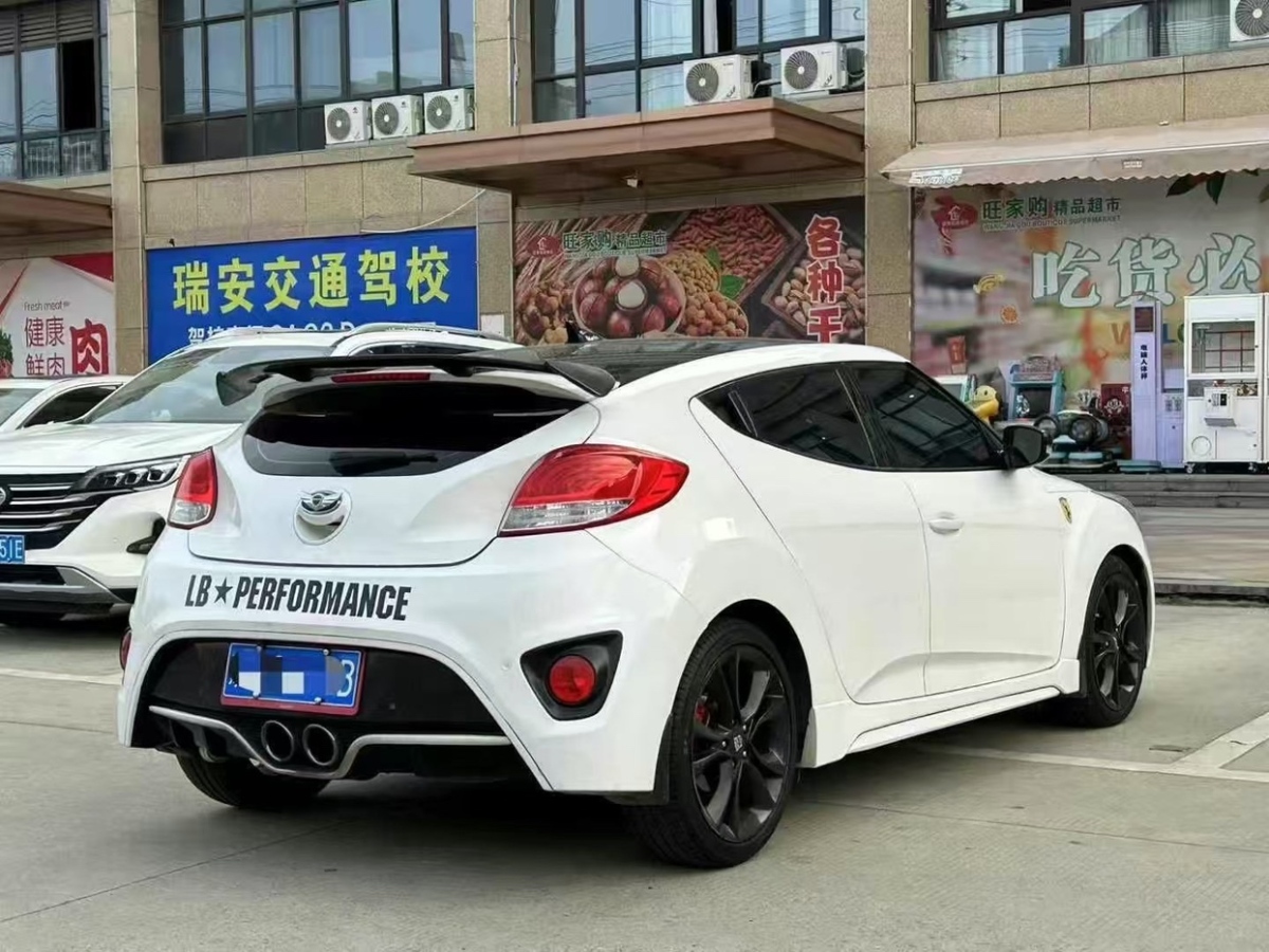 現(xiàn)代 Veloster飛思  2015款 1.6T 自動豪華版圖片