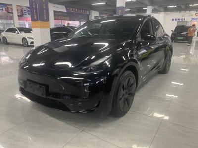 特斯拉 Model Y 煥新版 后輪驅(qū)動圖片