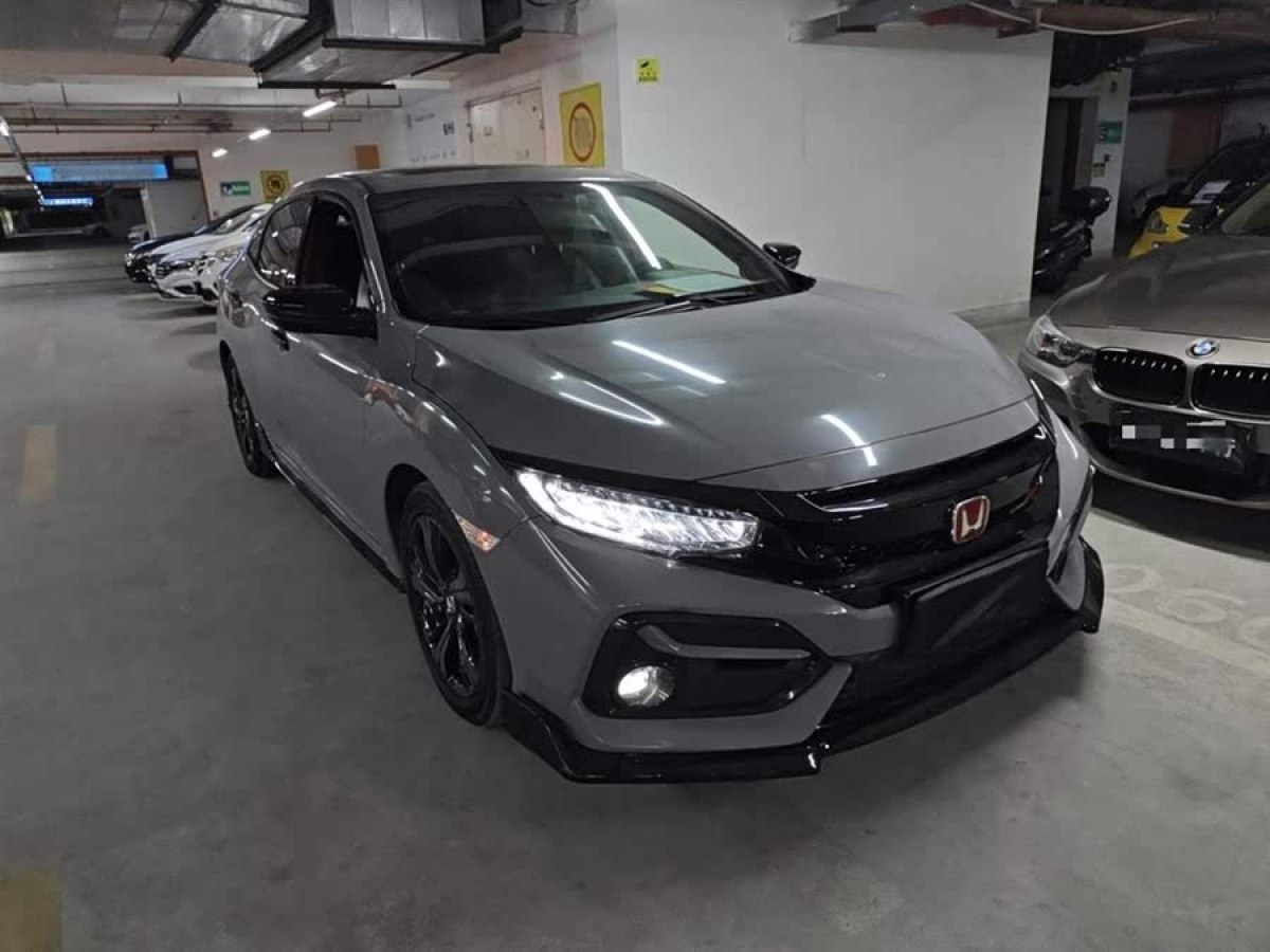 本田 思域  2021款 HATCHBACK 220TURBO CVT潮酷控圖片