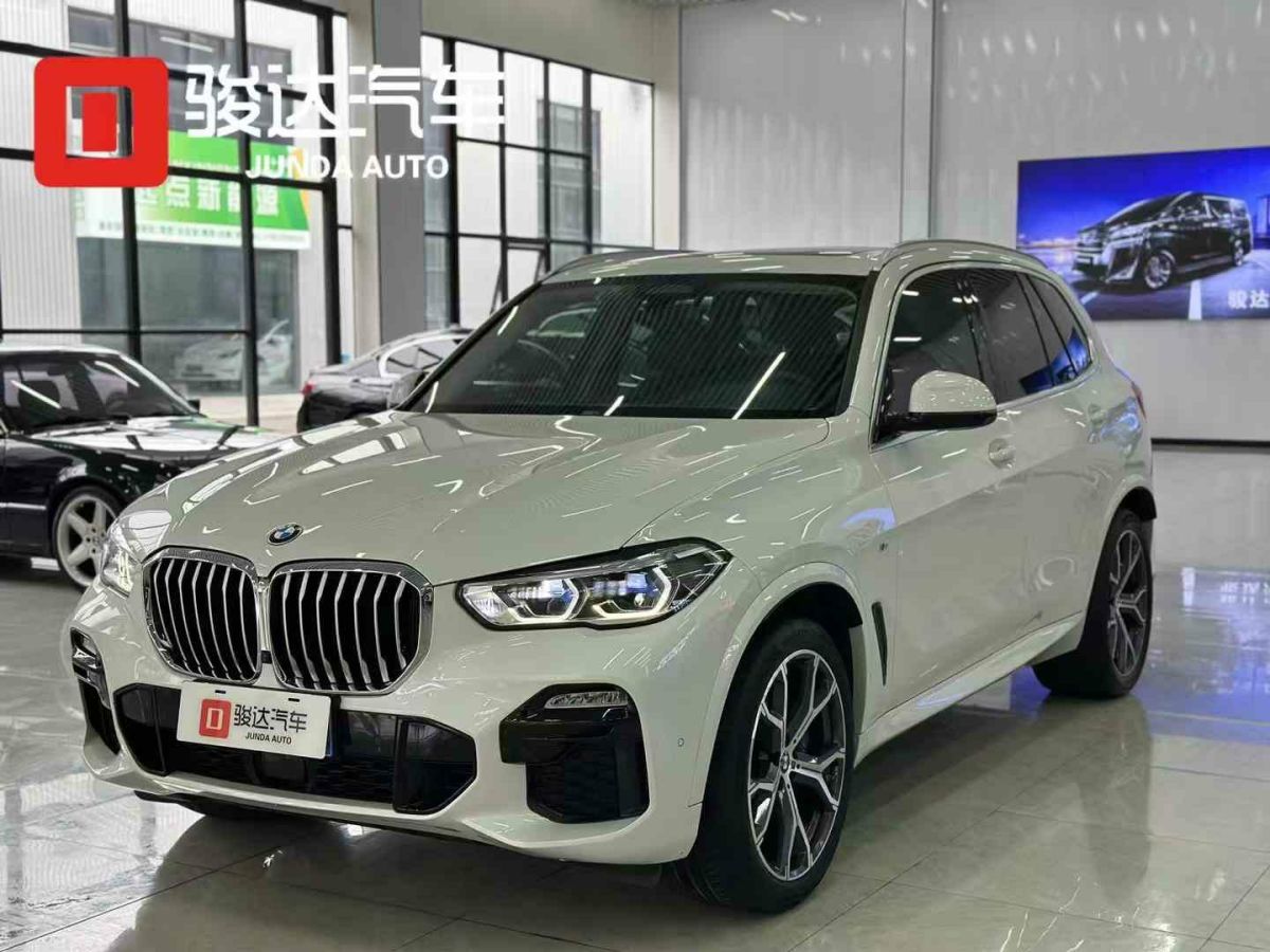 寶馬 寶馬X5  2021款 xDrive30i X設(shè)計套裝圖片