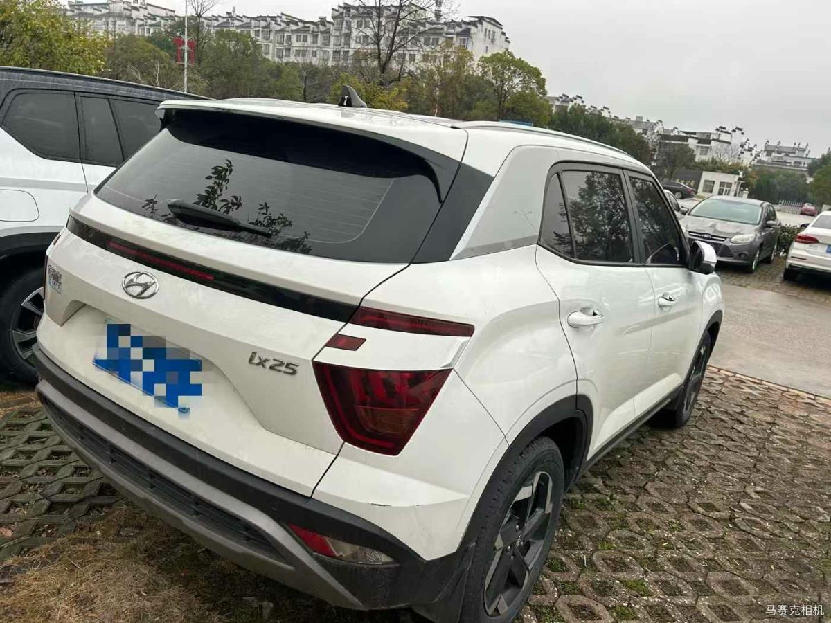 現(xiàn)代 ix25  2020款 1.5L CVT尊貴型圖片