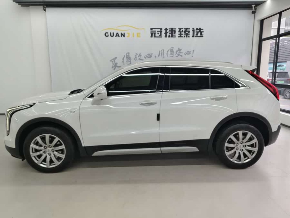凱迪拉克 XT4  2022款 28T 兩驅(qū)尊貴型圖片