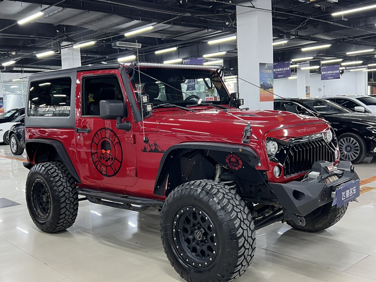 Jeep 牧馬人  2013款 3.6L Sahara 兩門版圖片