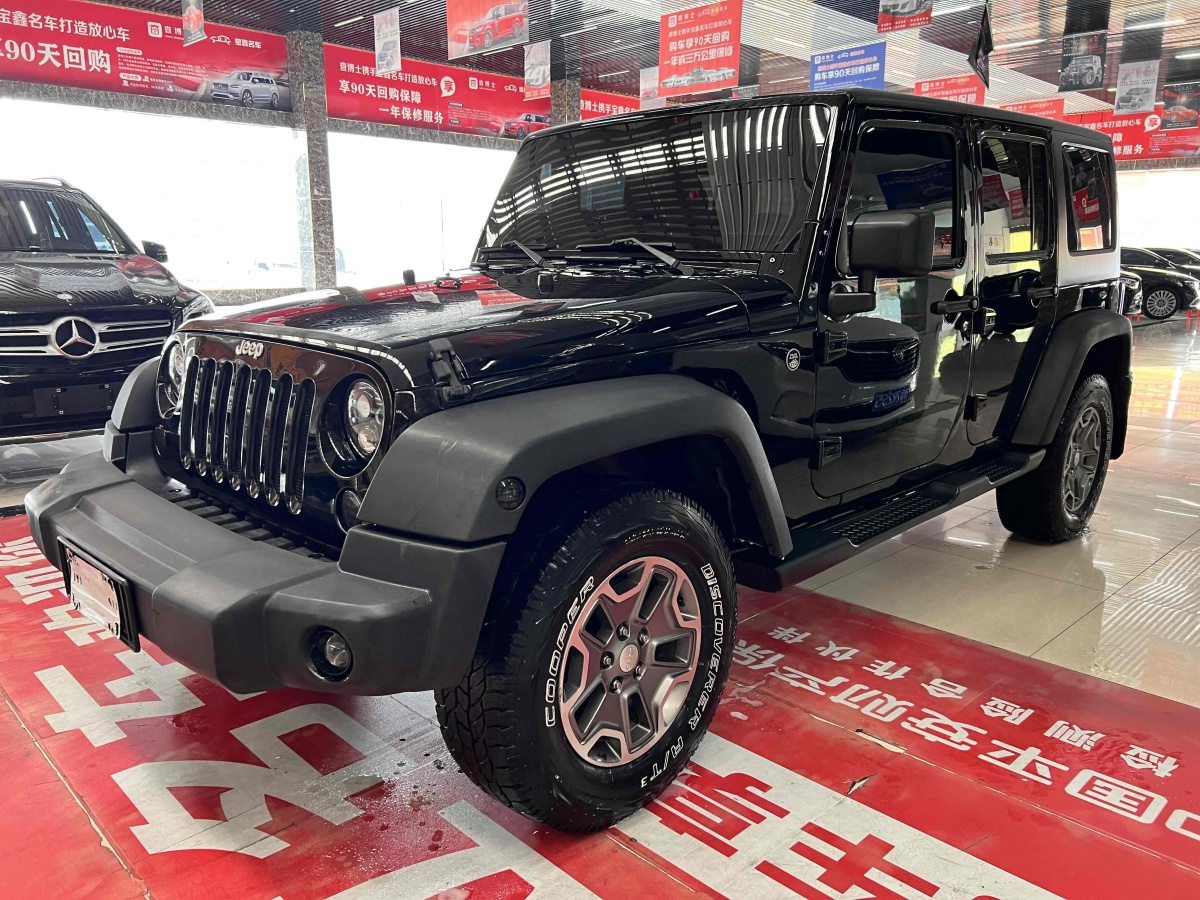 Jeep 牧馬人  2013款 3.6L Sahara 四門版圖片