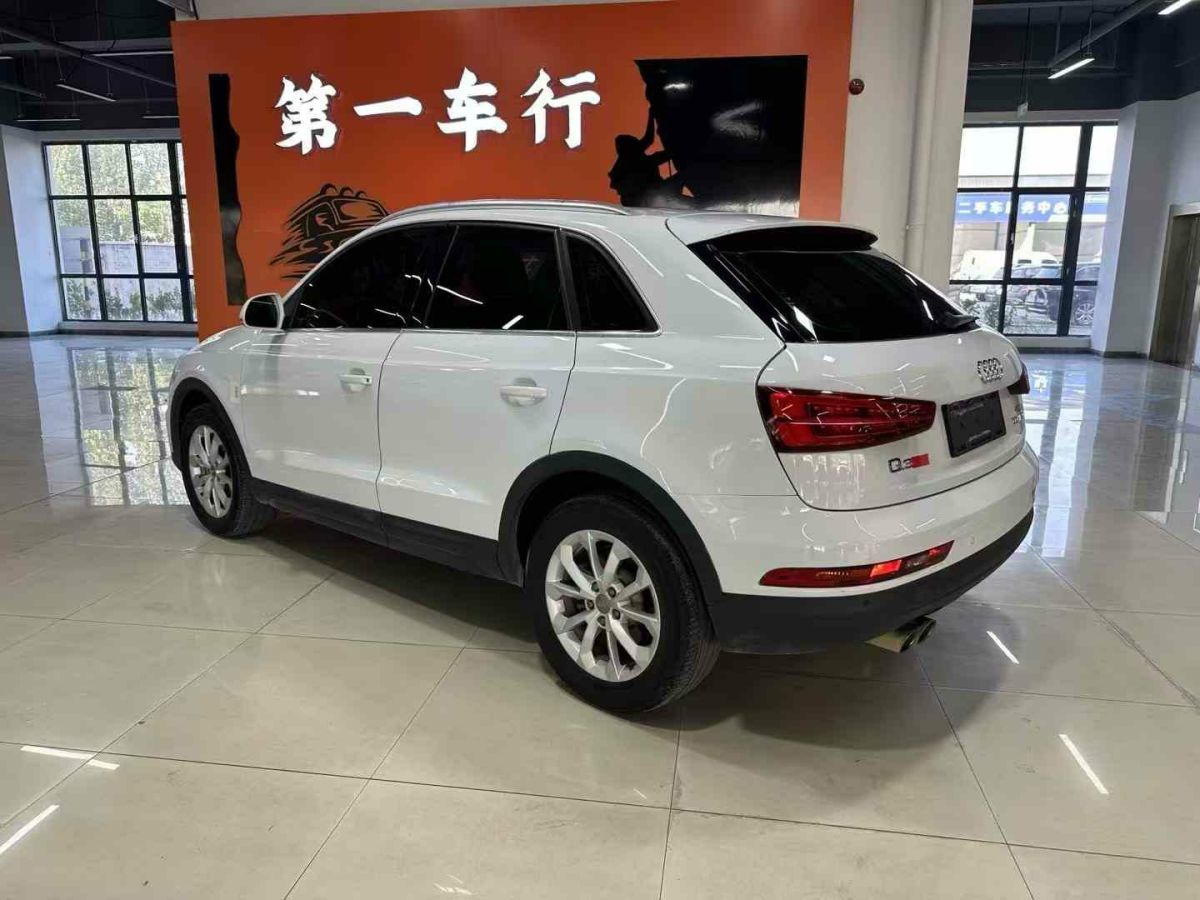 奧迪 奧迪Q3  2018款 30 TFSI 時(shí)尚型典藏版圖片