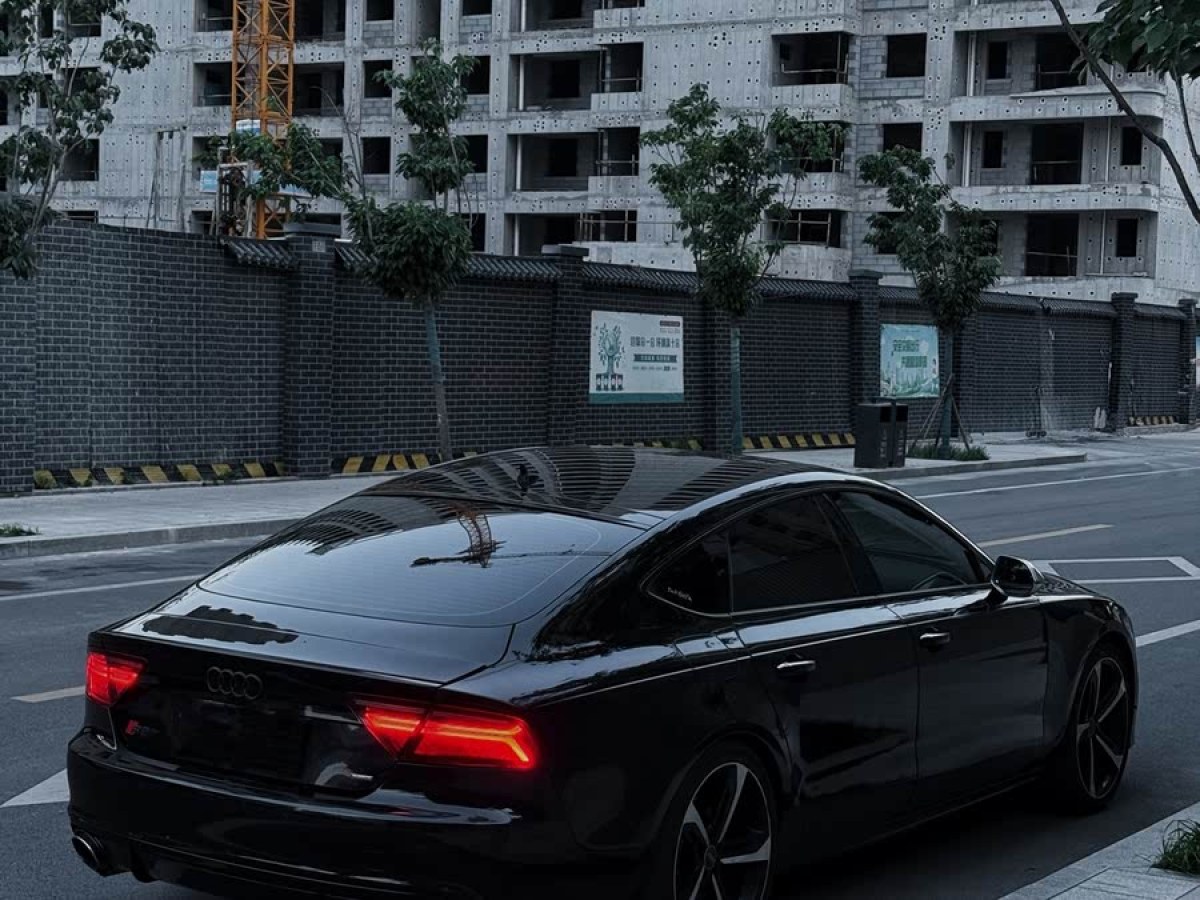 奧迪 奧迪A7  2012款 3.0TFSI quattro豪華型圖片